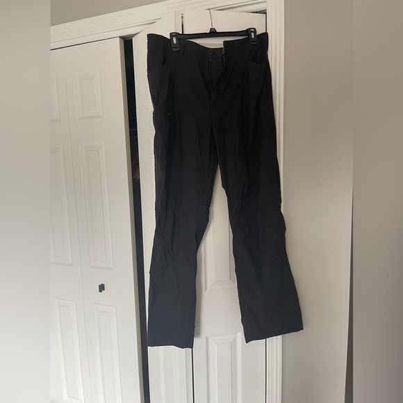 Eddie Bauer Other - Men's Eddie Bauer Nylon Black Pants